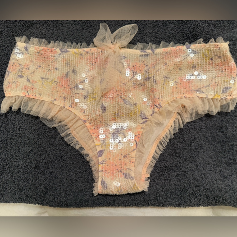 Victoria's Secret Peach Floral Lace Bikini Bottoms